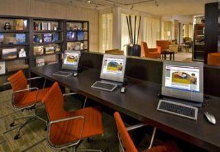 Courtyard By Marriott Hotel Champaign